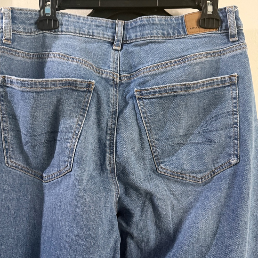 American Eagle Super High Rise Baggy Wide Leg Jeans Size 8 - Picture 5 of 9